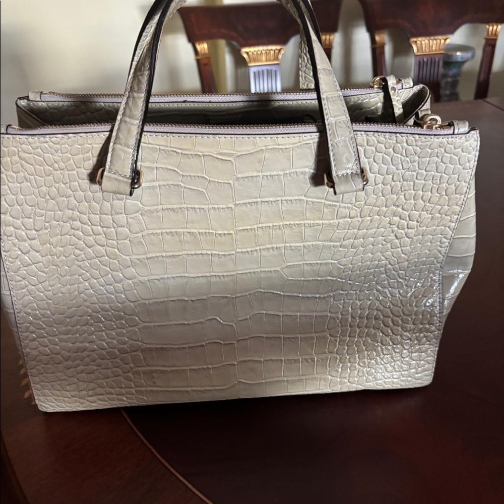 Bag - Picture 5 of 10